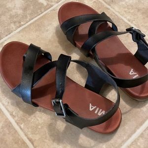 Size 7 MIA sandals